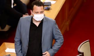 Иван Ченчев: Г-жо Караянчева, трябва да ви е срам.