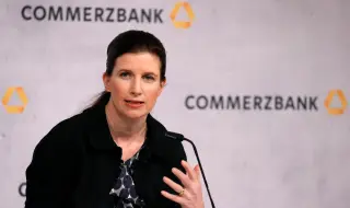 Commerzbank може да загуби клиенти в случай на сливане с UniCredit  