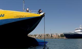 Пет ферибота са осигурени от Самотраки за Александруполис