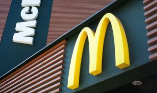 McDonald's ще започне да отваря отново ресторантите си в Украйна