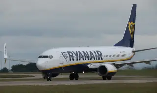 "His right shoulder and head were outside the plane: story of the wife of the Serbian who was injured on a Ryanair fligh