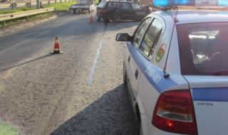 Лек автомобил блъсна ученичка на пешеходна пътека в Казанлък