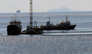 Въпреки ембаргото: гръцки танкери за руския петрол