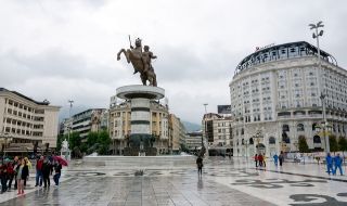 Александър Йорданов: Македонците правят "възродителен процес" с 10 години закъснение