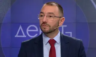 Антон Хекимян: Администрацията на Столична община е обезглавена, за да може Терзиев да наеме още 10 пиара