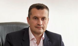 Калоян Методиев: Не е ясно дали ИТН иска да управлява тяхно правителство