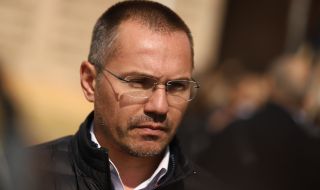 ВМРО преговаря с партията на Стефан Янев за общо явяване на изборите