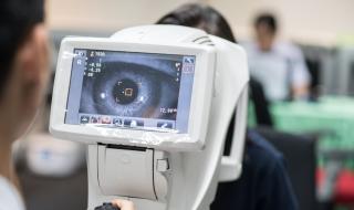 Офталмолози посочиха нов симптом на коронавируса