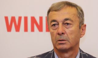 Шеф в ЦСКА каза какво да се очаква от клуба на трансферния пазар