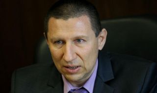 Борислав Сарафов поиска нова оставка - на съдията от Търговище, заловен с подкуп