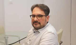 Даниел Смилов: ГЕРБ може да подкрепи правителство на малцинството на "Продължаваме промяната"