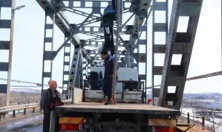 Аварийни ремонти на „Дунав мост“ спират движението за пет часа