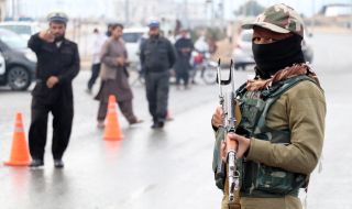 Най-малко един убит при експлозия на церемония по награждаване на журналисти в Афганистан