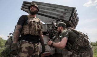 Бахмут все още е "епицентър" на боевете за ВСУ