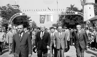 Стои ли геополитическият интерес над националния?