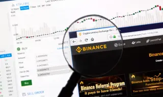 Над 1 млрд. USD за 24 часа изтеглиха потребителите на Binance