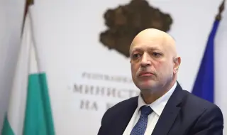 ВКС се произнесе: Велислав Минеков неправомерно е уволнил Жана Караиванова като директор на НФЦ
