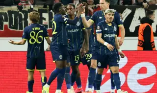 Порто триумфира в Щутгарт 