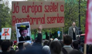Бесни унгарци: Да спрем Русия
