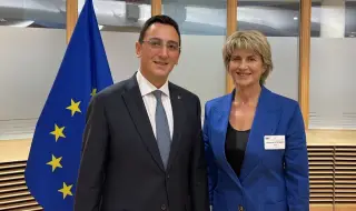 Весела Лечева участва в среща за спорта в Европа с Кърсти Ковънтри и еврокомисаря Глен Микалеф