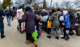 Франция: Пристигнали са около 30 000 украински бежанци 
