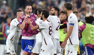 Ювентус продължава с неубедителните игри в Серия А