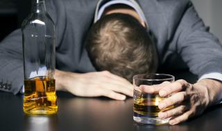 Алкохолът руши мозъците ни по различен начин