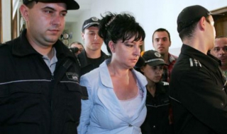 Отложиха делото срещу варненската съдийка