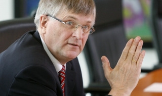 Почина вицепрезидентът на германския Бундестаг