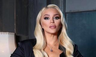 Деси Слава пусна гореща СНИМКА от лятото