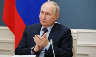 Путин подписа указ за изгонването на украинци без руски паспорти от Луганск и Донецк
