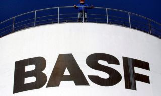 Немският гигант BASF напуска Русия и Беларус