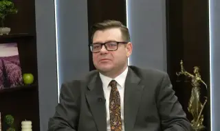 Теодор Славев: Оттеглянето на ключови фигури отключва разпад в ГЕРБ