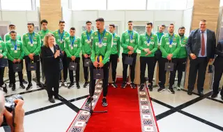 Световната волейболна централа със специален материал за посрещането на вицешампионите у нас