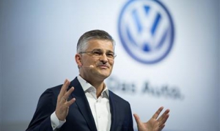 Шефът на Volkswagen в САЩ подаде оставка