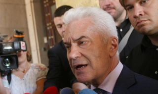 Волен Сидеров отново срещу ВМРО и НФСБ