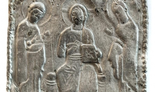 Средновековна икона от сребро дарена от полицията
