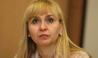 Дискриминирали малки хора заради 1 сантиметър разлика