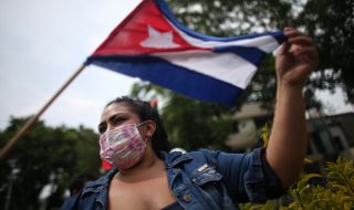 Арести в Куба, спряха и интернета