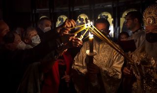 Православните християни празнуват втори Великден в условията на пандемия