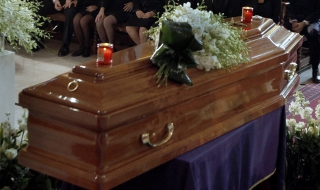 156 погребални агенции свързани с НАП