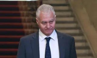 Предложение: Шефът на ДАНС да оглави Комисията по досиетата 
