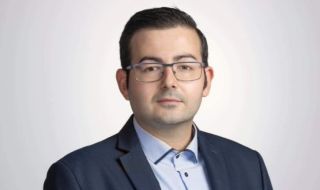  Емил Соколов: Пеевски нанася сериозни репутационни щети върху ПП и ДБ