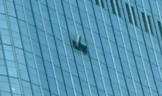 Plane crashes into Beijing's tallest skyscraper, area cordoned off 