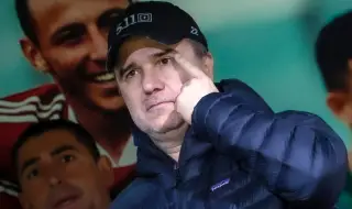 Цветомир Найденов припомни как са го “рязали” два пъти срещу Левски