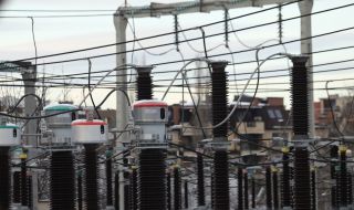 Износът на електроенергия се сви със 70% на годишна база