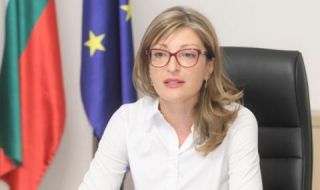 Захариева: Казваме „не“ на преговорите, а не на членството на Северна Македония в ЕС
