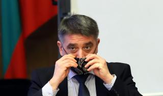 Правосъдният министър: Няма да има санкции за медиците, отказали да лекуват коронавирус