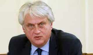 Рашков за Борисов: Пропаднал политик