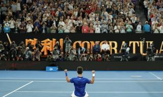 Новак Джокович доминира над Рафаел Надал на финала на Australian Open 2019